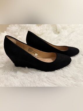 Women’s Round Toe Wedge Heels
